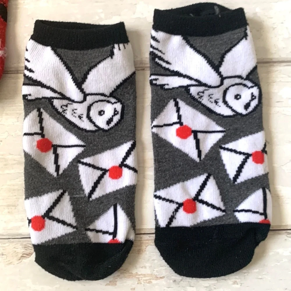 Harry Potter Socks Set of 2 Hedwig Owls Platform 9 3/4 Red Ankle Mens Womens NEW